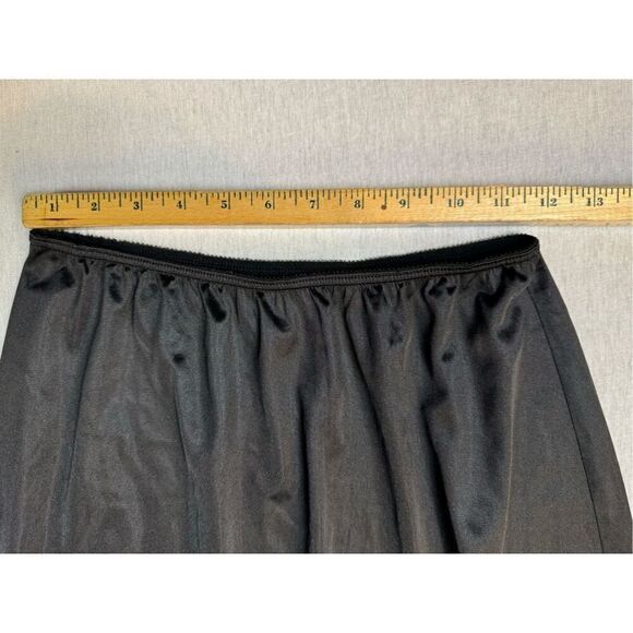 Vintage Fruit Of The Loom Black Lace Slip Skirt. Whimsagoth Midi skirt Sz M - Picture 2 of 5